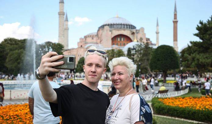 İstanbul'a üç ayda 3,7 milyon turist! İlk sırada hangi ülke var? - Resim: 15
